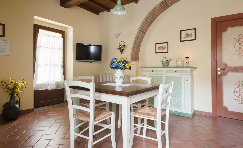 Agriturismo Le Buche Di Viesca 레겔로 외부 사진
